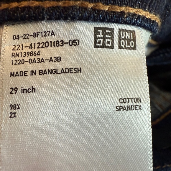 UNIQLO STRAIGHT LEG DARK DENIM JEANS SIZE 29 - Picture 9 of 9